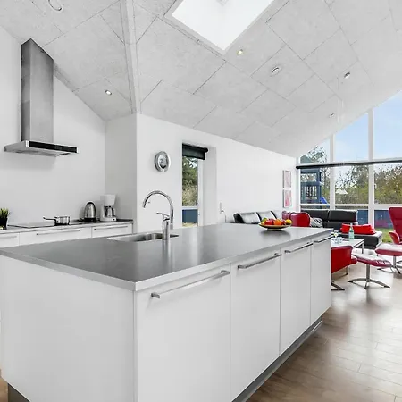 Holiday home Stunning In With Wifi Blavand